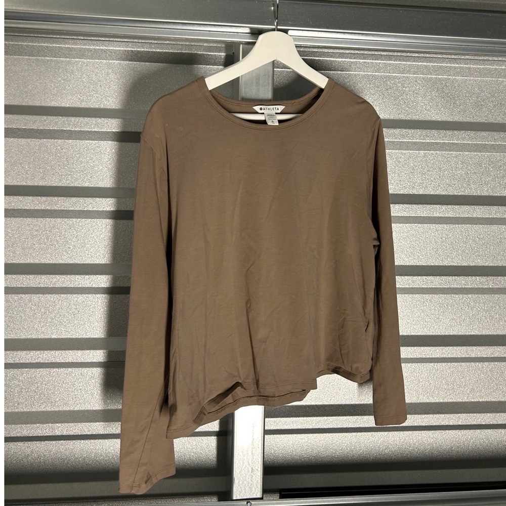 Athleta Long Sleeve Top Womens XL Brown Minimalist Gorpcore Layering Basic